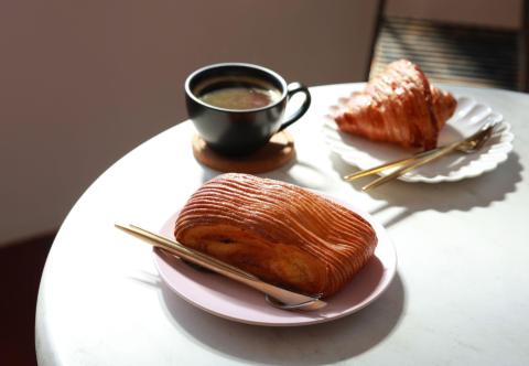 Nhân Viên Quầy